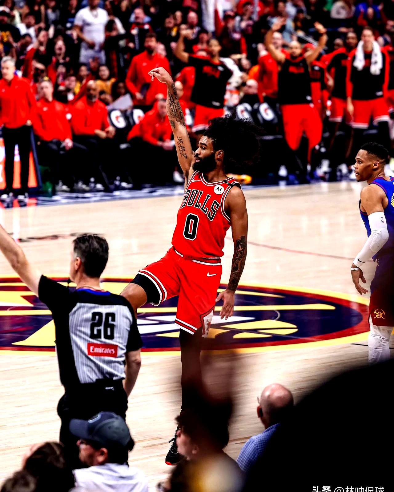 公牛击败热火，继续不败纪录