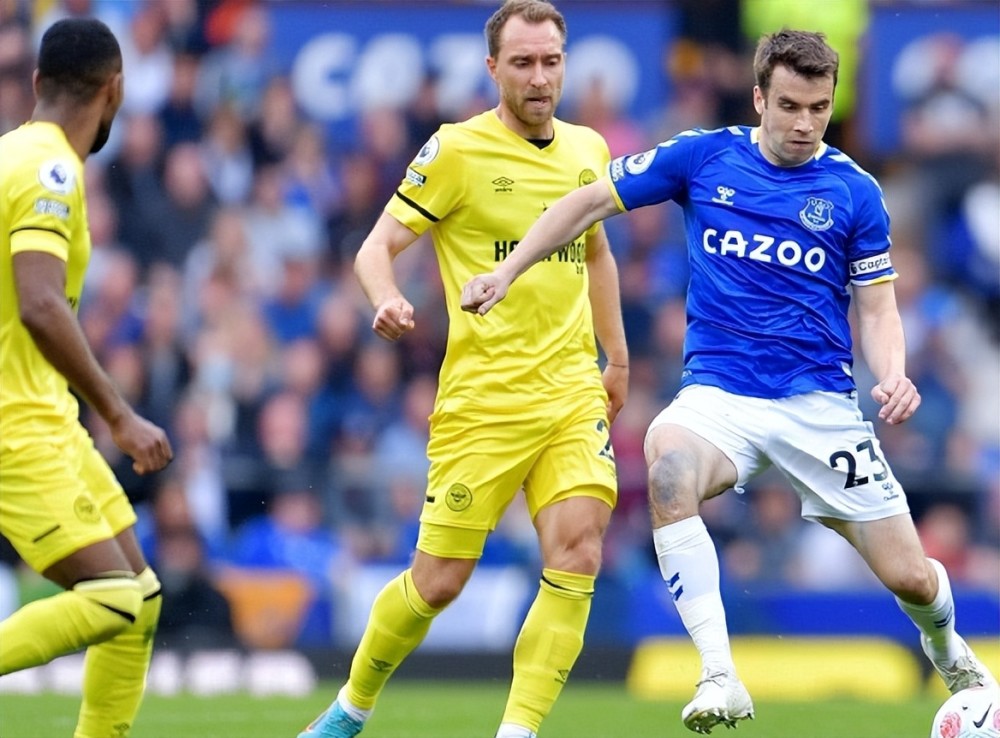 喜鹊客场斗志昂扬战平多特蒙德取得宝贵一分