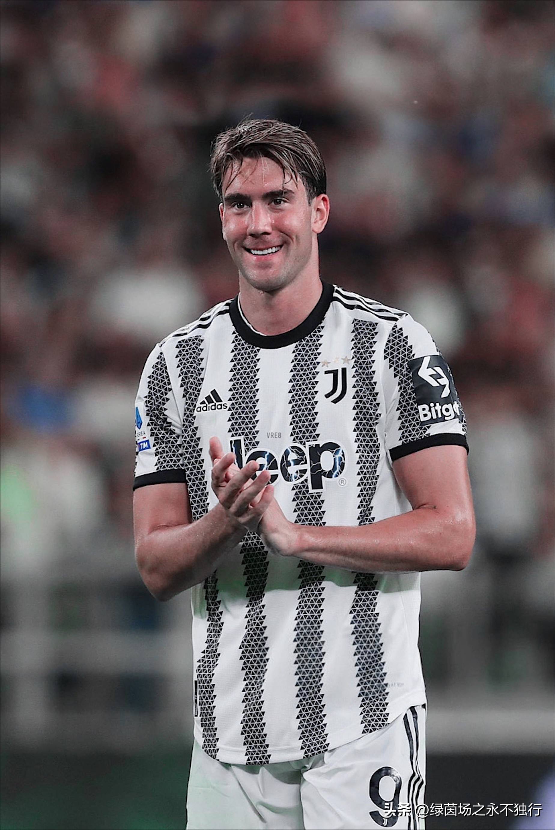 尤文图斯宣布签下巴西后卫达尼洛 尤文图斯宣布签下巴西后卫达尼洛