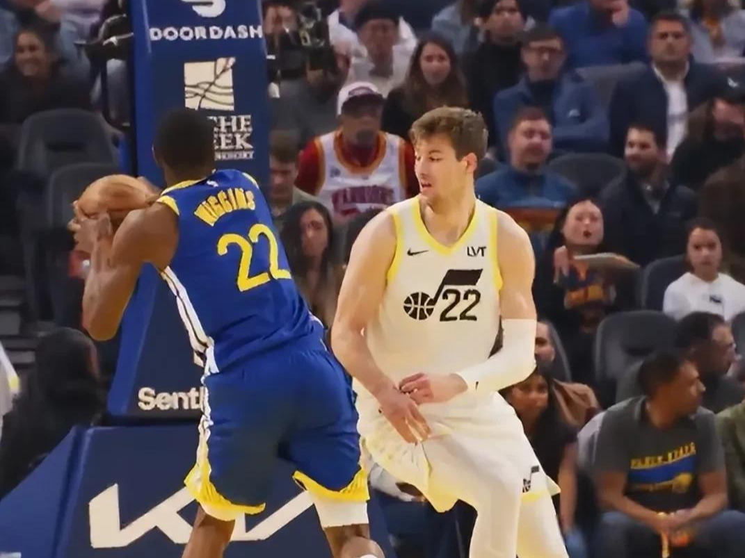 爵士客场负于勇士，遭遇两连败