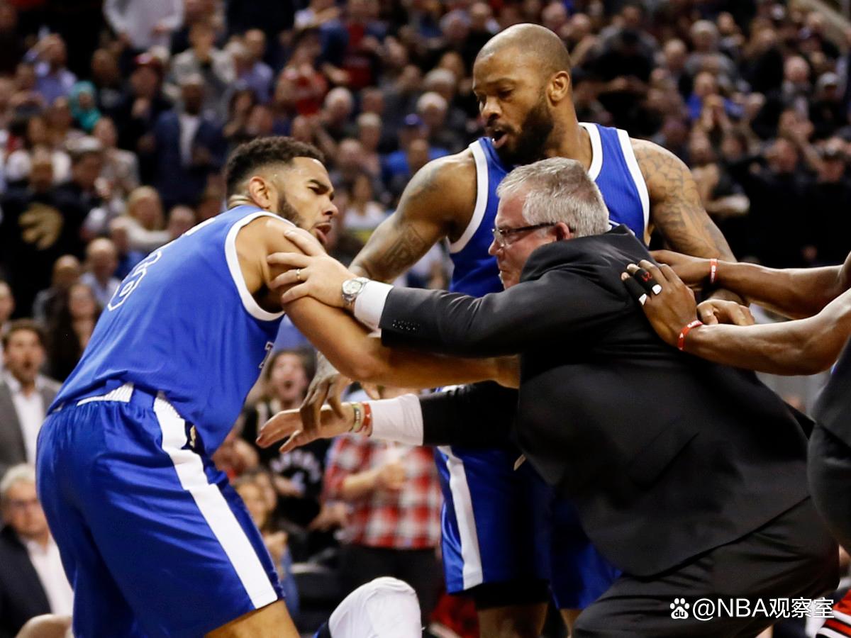 包含雄鹿不敌小牛,遭遇季后赛三连败的词条 包含雄鹿不敌小牛,遭遇季后赛三连败的词条